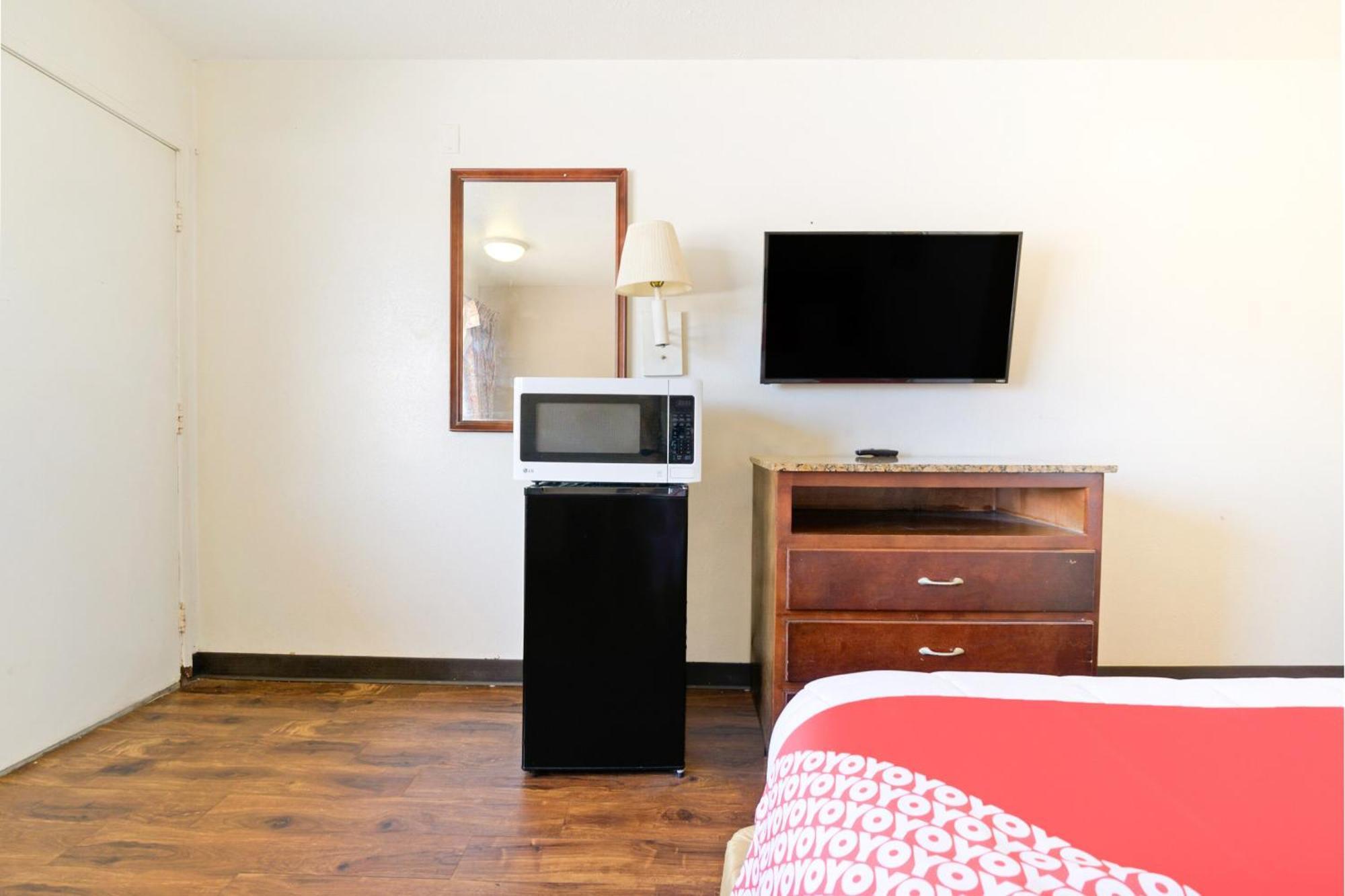Hotel Oyo - Campus South Bend